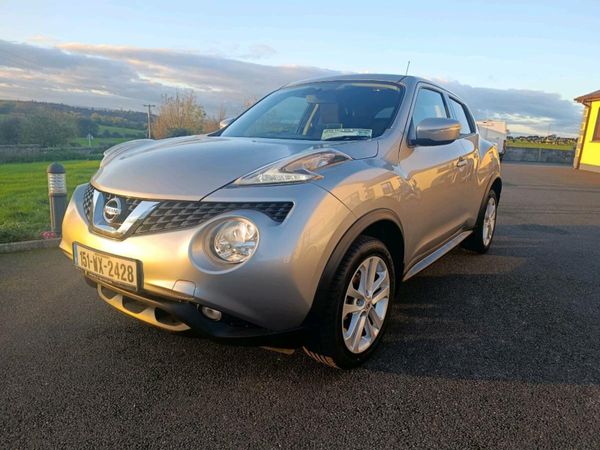 Nissan Juke SUV, Petrol, 2015, Silver