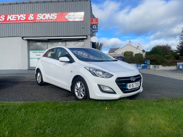 Hyundai i30 Hatchback, Diesel, 2016, White