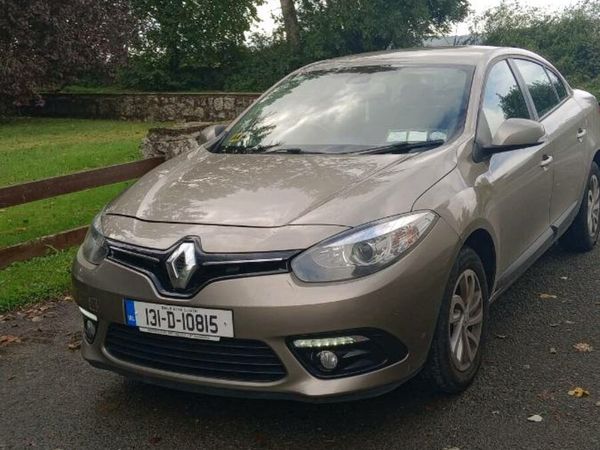 Renault Fluence Saloon, Diesel, 2013, Gold