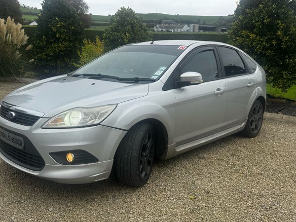 Ford Focus Hatchback, Diesel, 2009, Silver