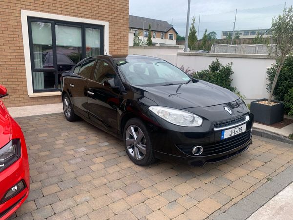 Renault Fluence Saloon, Diesel, 2012, Black