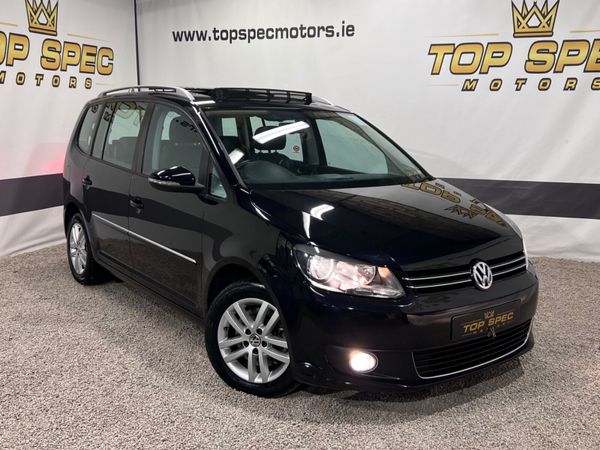 Volkswagen Tiguan MPV, Petrol, 2015, Black
