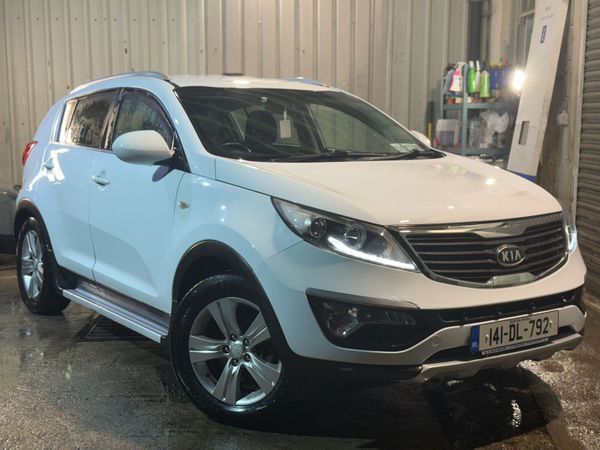 Kia Sportage SUV, Diesel, 2014, White