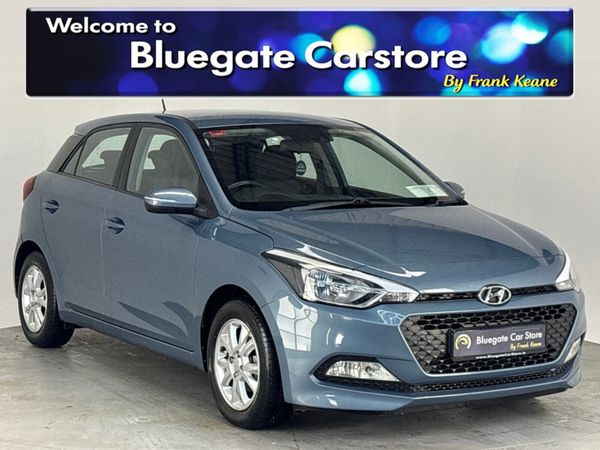 Hyundai i20 Hatchback, Petrol, 2017, Blue
