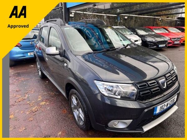 Dacia Sandero Hatchback, Diesel, 2019, Grey