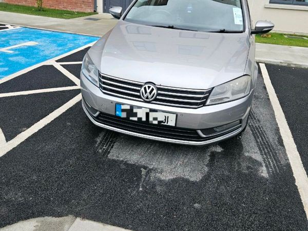 Volkswagen Passat Saloon, Diesel, 2014, Silver