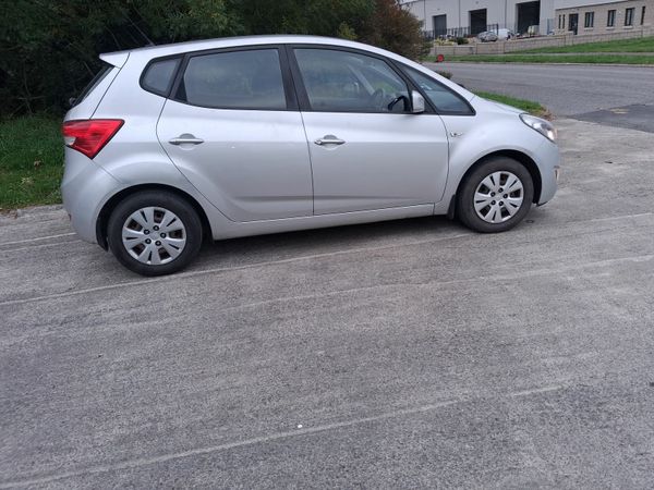 Hyundai ix20 MPV, Diesel, 2014, Silver
