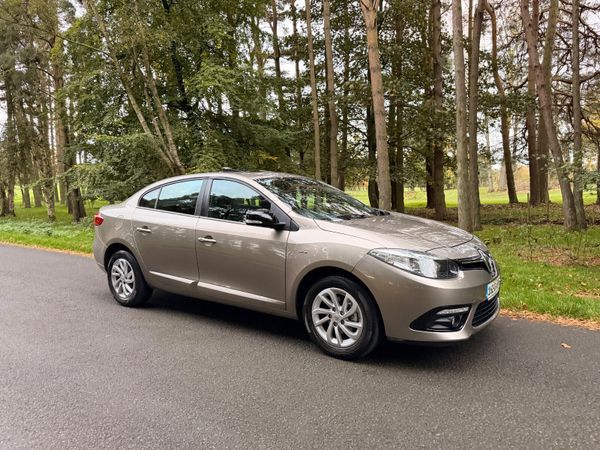 Renault Fluence Saloon, Diesel, 2016, Gold
