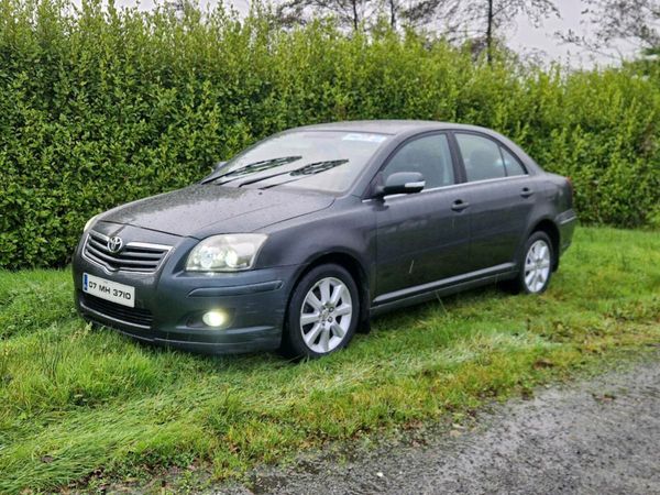 Toyota Avensis Saloon, Petrol, 2007, Green