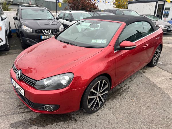Volkswagen Golf Convertible, Petrol, 2011, Red