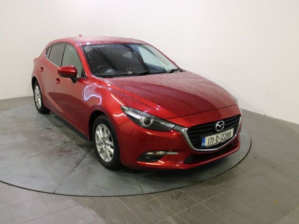 Mazda Mazda3 Hatchback, Diesel, 2017, Red