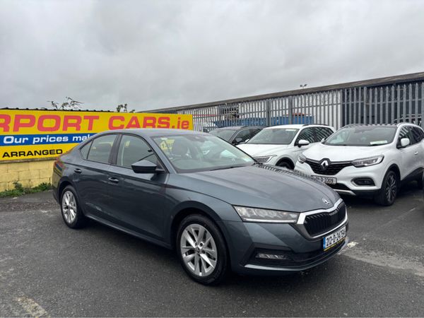 Skoda Octavia Hatchback, Diesel, 2021, Grey