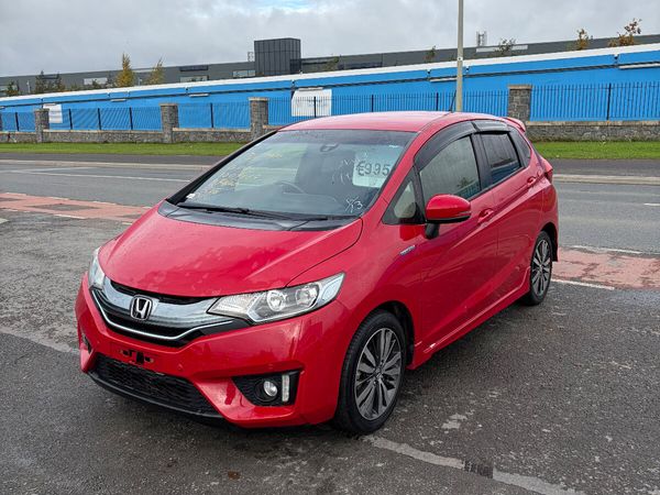 Honda Fit Hatchback, Petrol Hybrid, 2015, Red