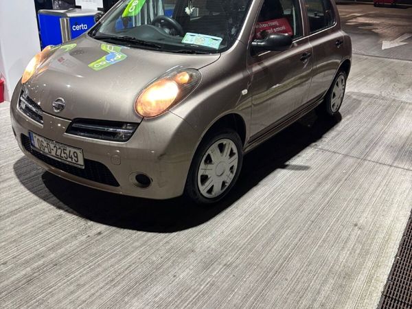 Nissan Micra Hatchback, Petrol, 2006, Gold