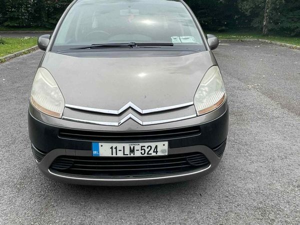 Citroen C4 Picasso MPV, Petrol, 2011, Brown