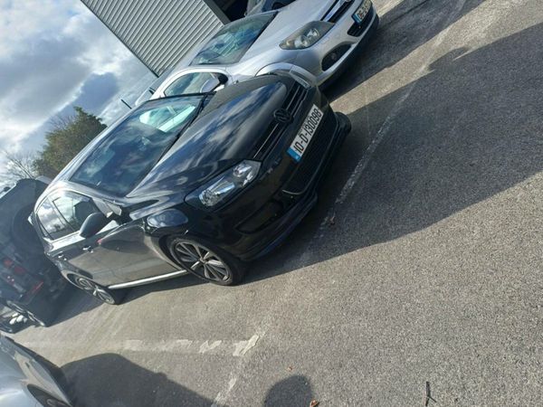 Volkswagen Polo Hatchback, Petrol, 2010, Black