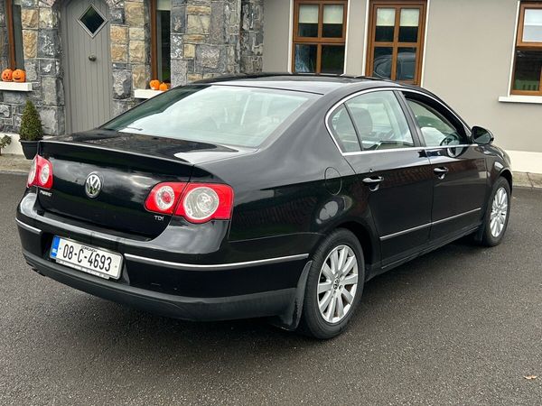Volkswagen Passat Saloon, Diesel, 2008, Black