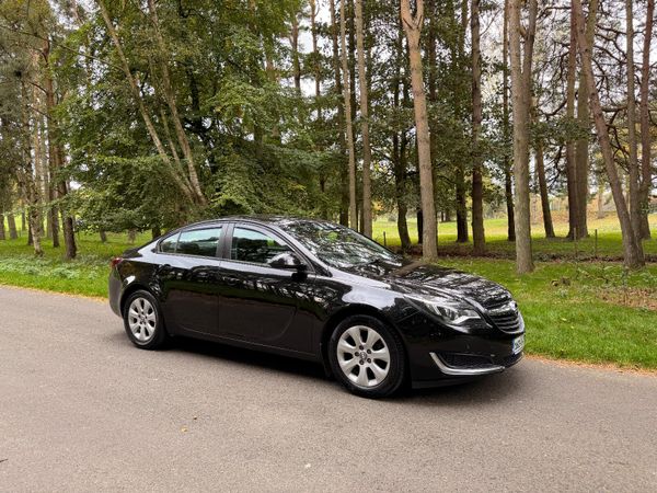 Opel Insignia Saloon, Diesel, 2016, Black