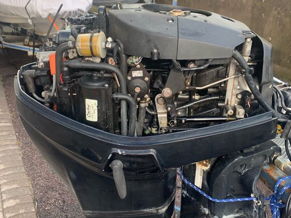 40 Evinrude etec engine for sale in Co. Cork for €1,650 on DoneDeal