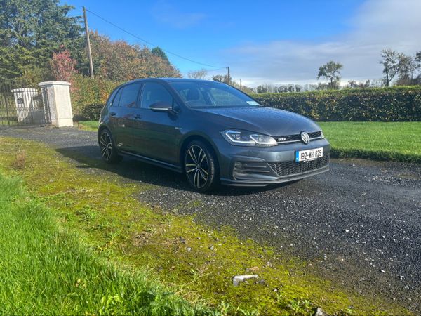Volkswagen Golf Hatchback, Diesel, 2019, Blue