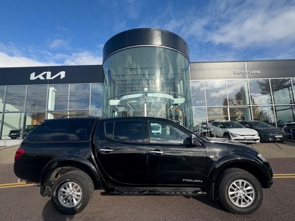 Mitsubishi L200 Pick Up, Diesel, 2014, Black