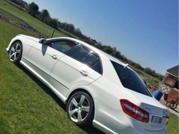 Mercedes-Benz E-Class Saloon, Diesel, 2012, White