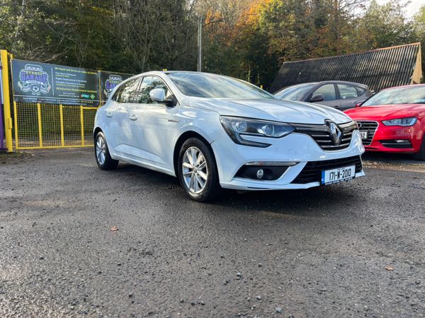 Renault Megane Hatchback, Diesel, 2017, White