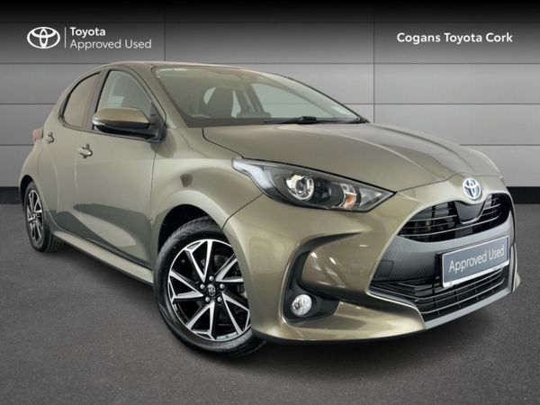 Toyota Yaris Hatchback, Petrol Hybrid, 2022, Bronze