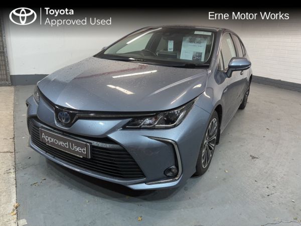 Toyota Corolla Saloon, Petrol Hybrid, 2022, Grey