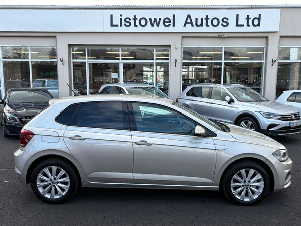 Volkswagen Polo Hatchback, Petrol, 2018, Silver
