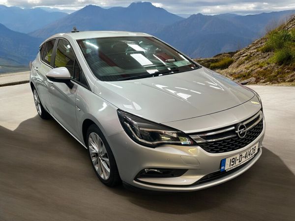 Opel Astra Hatchback, Diesel, 2019, Grey