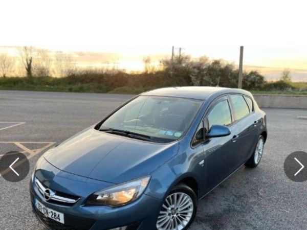 Opel Astra Hatchback, Diesel, 2013, Blue