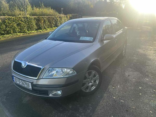 Skoda Octavia Hatchback, Diesel, 2007, Beige
