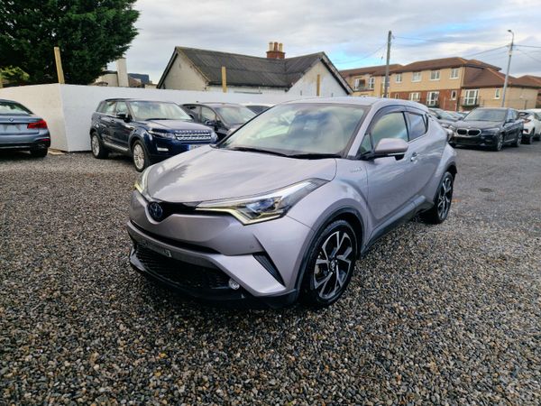 Toyota C-HR SUV, Petrol Hybrid, 2017, Gold