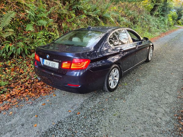 BMW 5-Series Saloon, Diesel, 2011, Blue