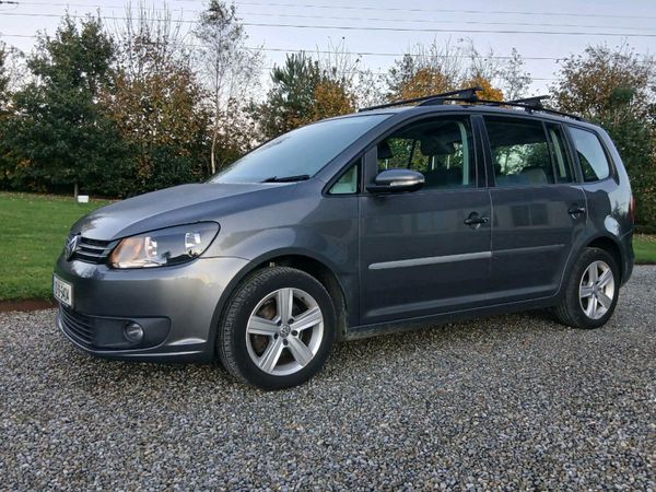 Volkswagen Touran MPV, Diesel, 2013, Grey