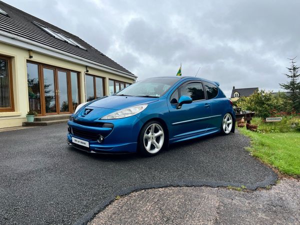 Peugeot 207 Hatchback, Diesel, 2009, Blue