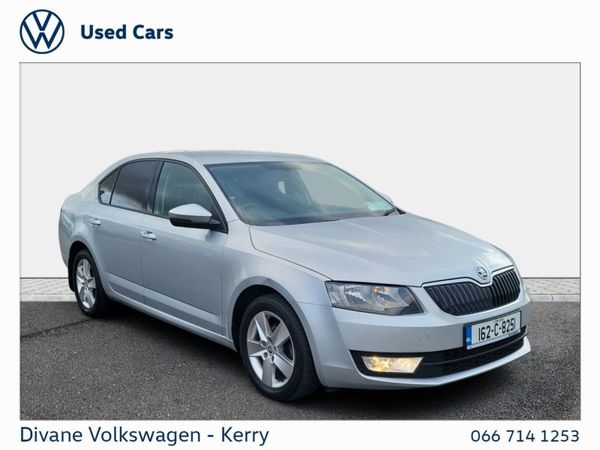 Skoda Octavia Hatchback, Diesel, 2016, Silver