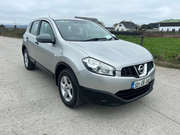 Nissan Qashqai Estate/Jeep, Diesel, 2013, Silver