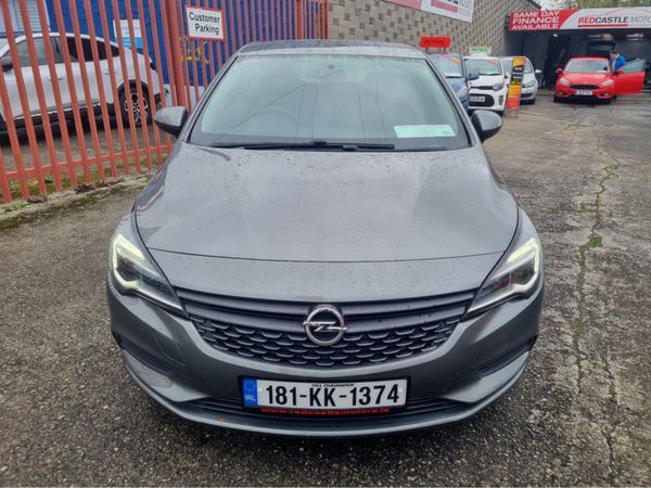 Opel Astra Hatchback, Petrol, 2018, Grey