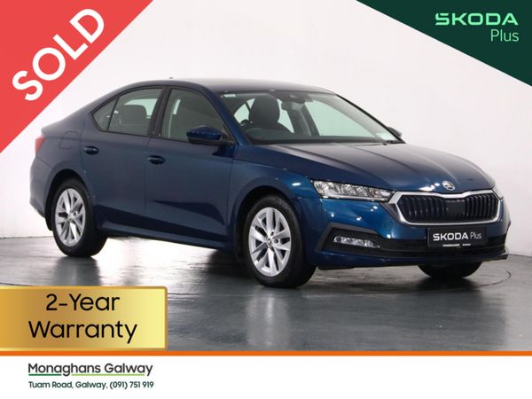 Skoda Octavia Saloon, Petrol, 2023, Blue