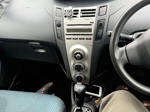 Toyota Vitz Hatchback, Petrol, 2007, Silver
