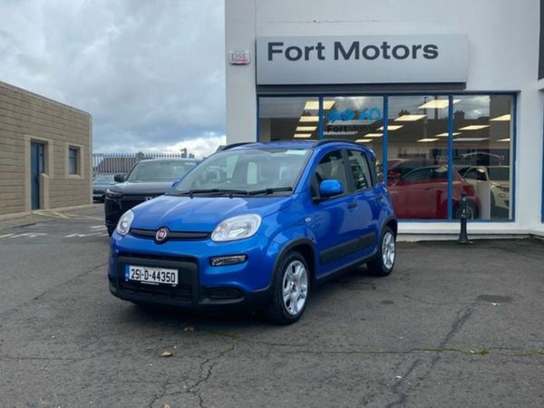 Fiat Panda SUV, Petrol, 2025, Blue