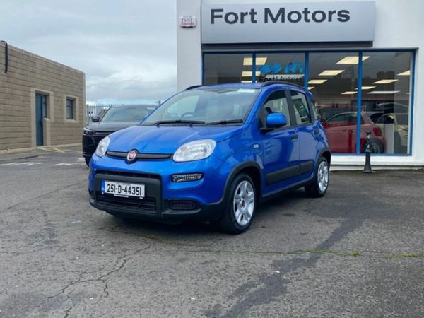 Fiat Panda SUV, Petrol, 2025, Blue