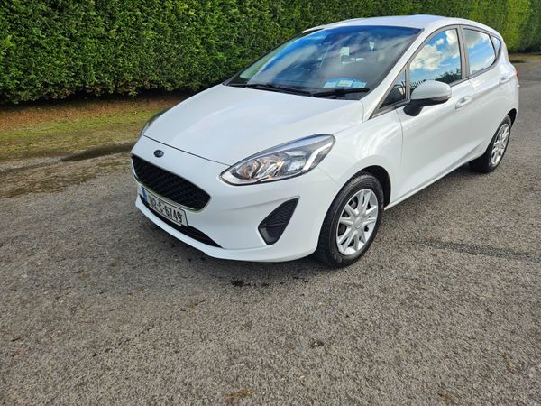 Ford Fiesta Hatchback, Diesel, 2018, White