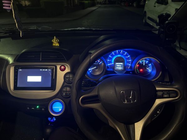 Honda Fit Hatchback, Petrol Hybrid, 2013, Silver