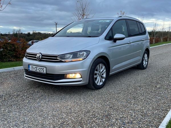 Volkswagen Touran MPV, Diesel, 2017, Grey