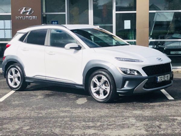 Hyundai KONA MPV, Petrol, 2021, Polar White