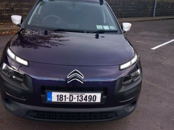 Citroen C4 Hatchback, Petrol, 2018, Purple
