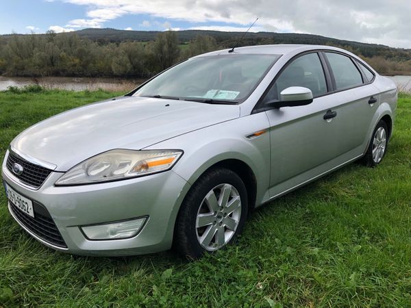 Ford Mondeo Saloon, Diesel, 2009, Silver